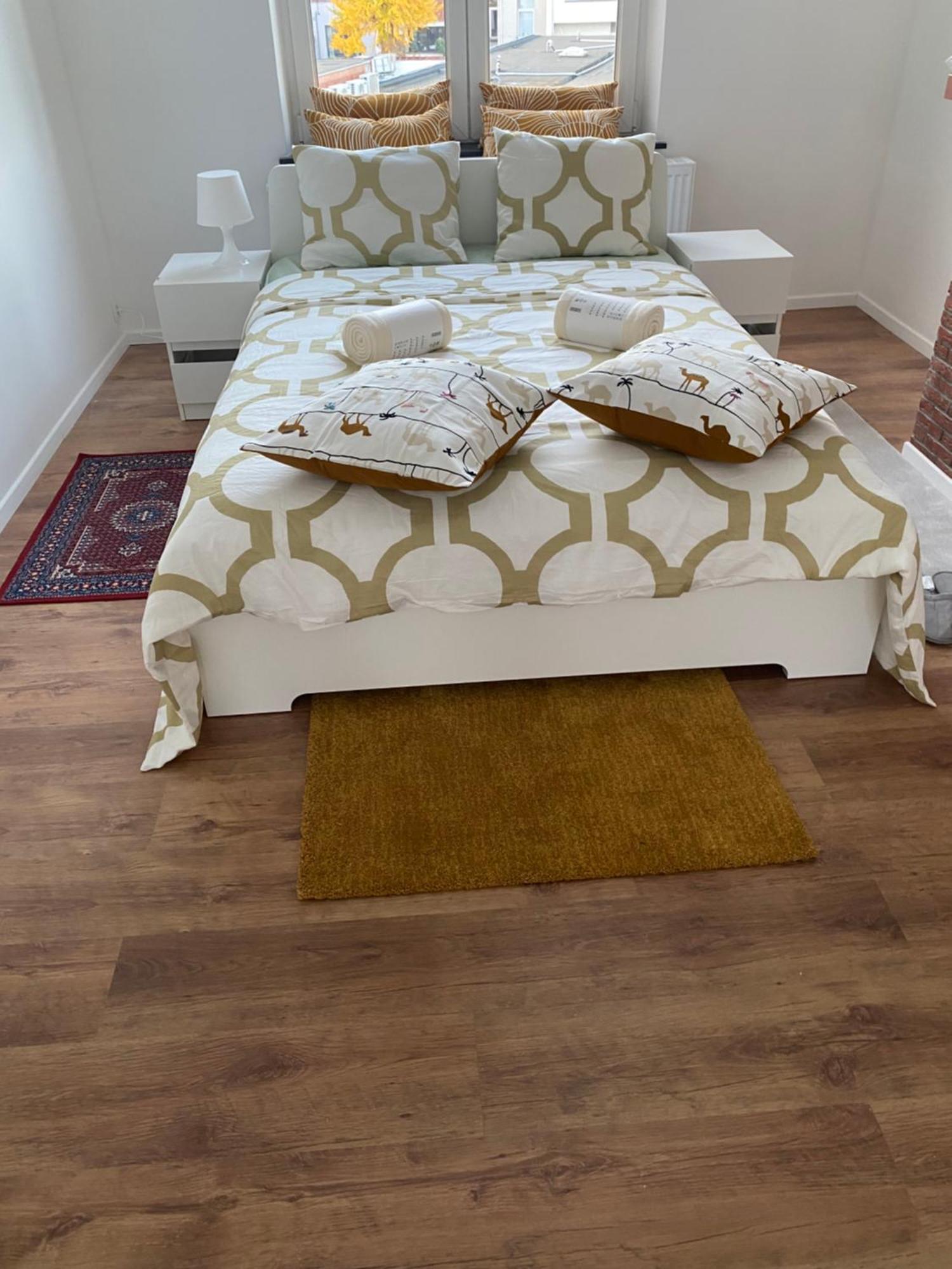 Fly House Apartment *